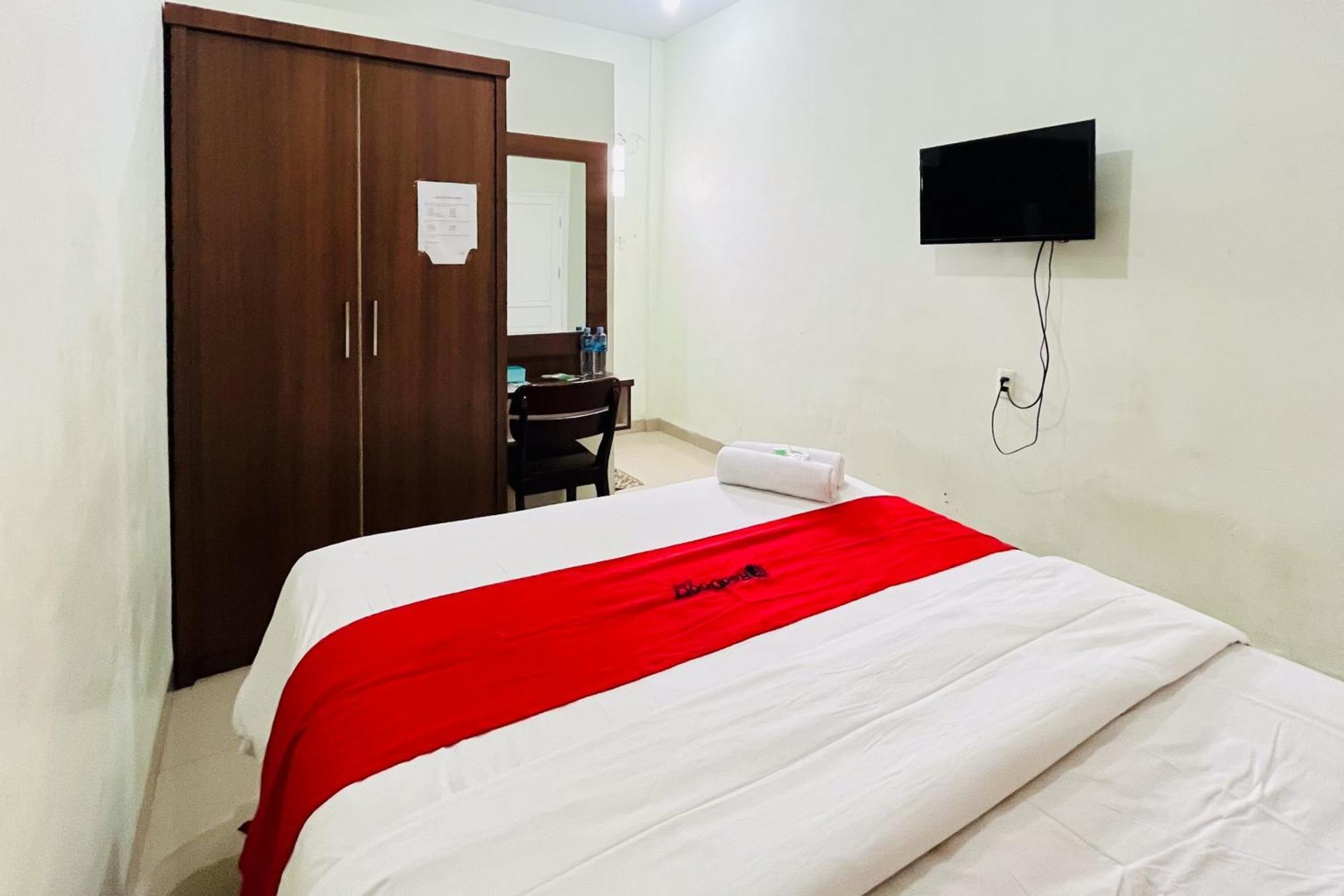 Reddoorz At Teratai Homestay Medan Amplas Экстерьер фото